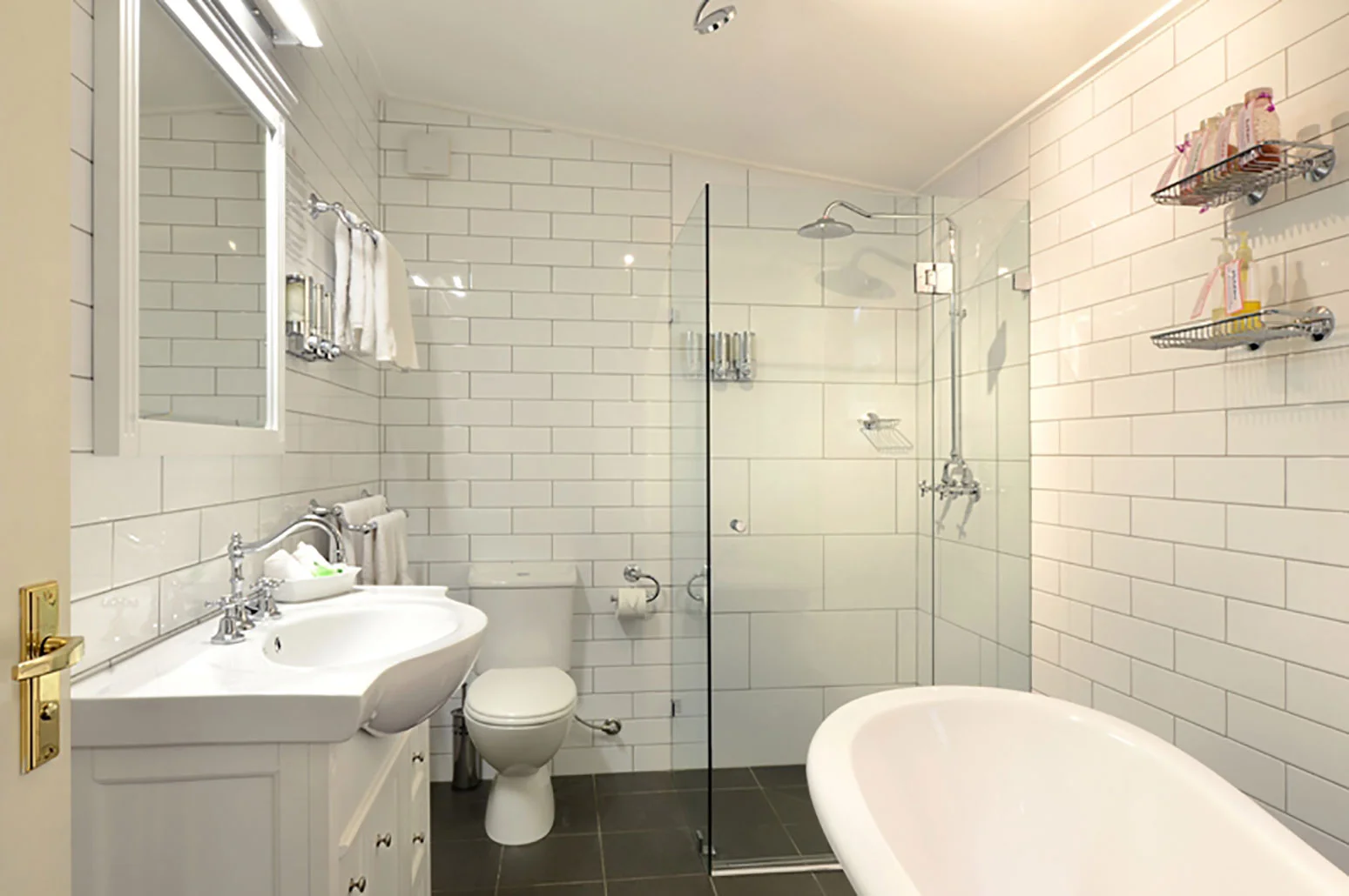 Accomodation Kangaroo Valley - Fleur Farm Bathroom